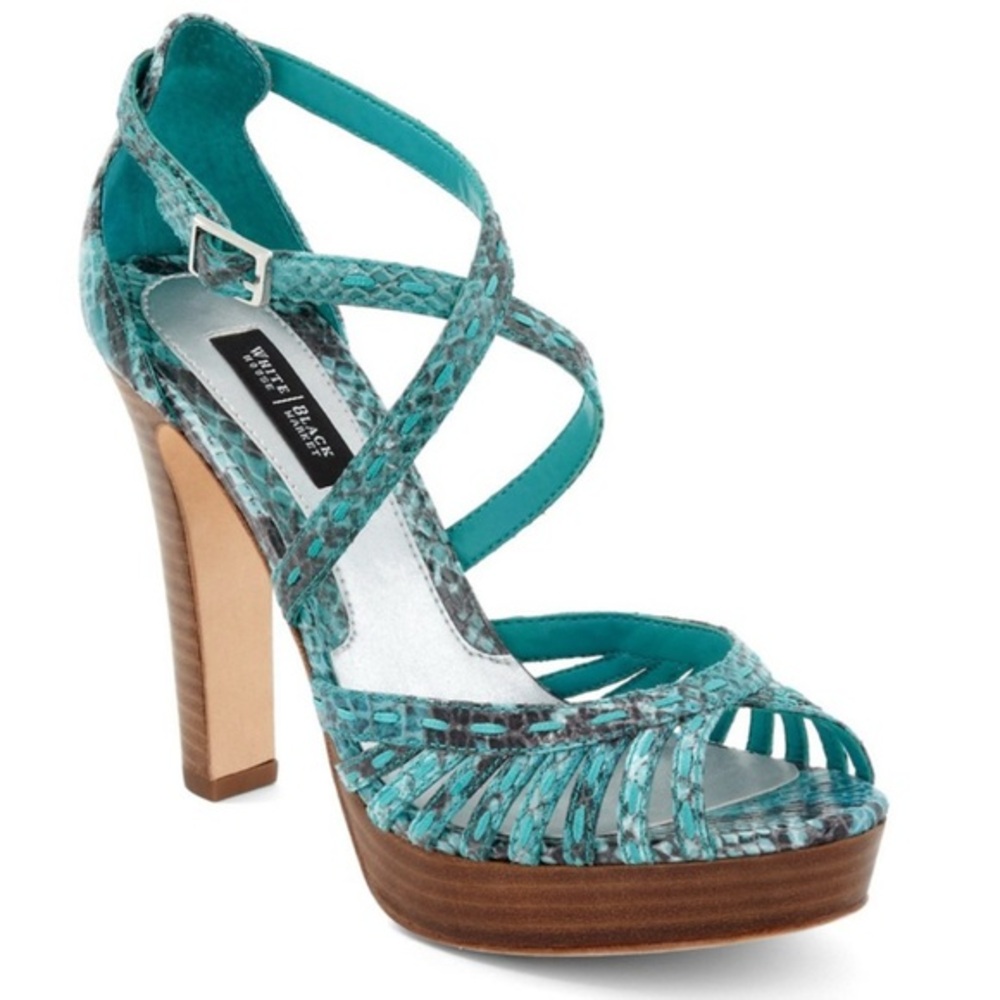 White House‎ Black Market Emilia Heels